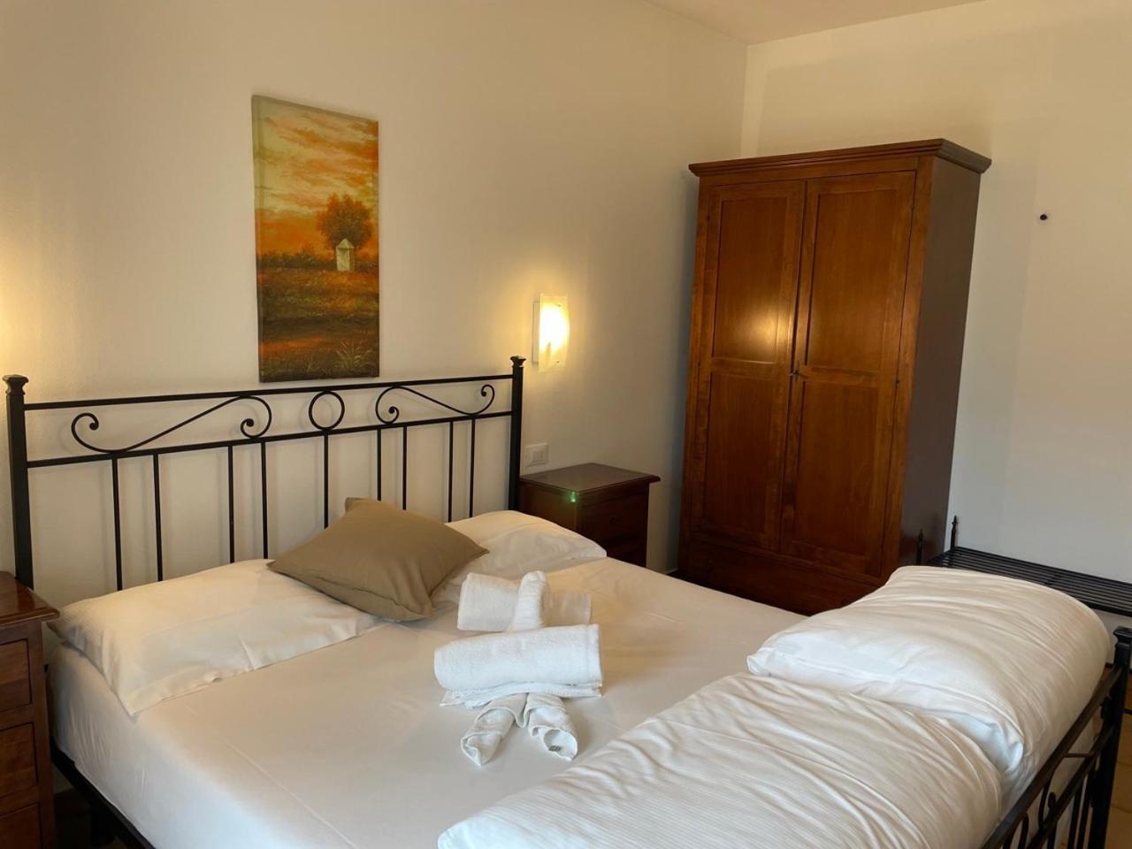 Residenza Le Due Torri Aparthotel Riva del Garda Exteriör bild